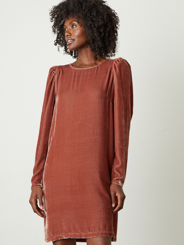 Velvet short sales dress long sleeve