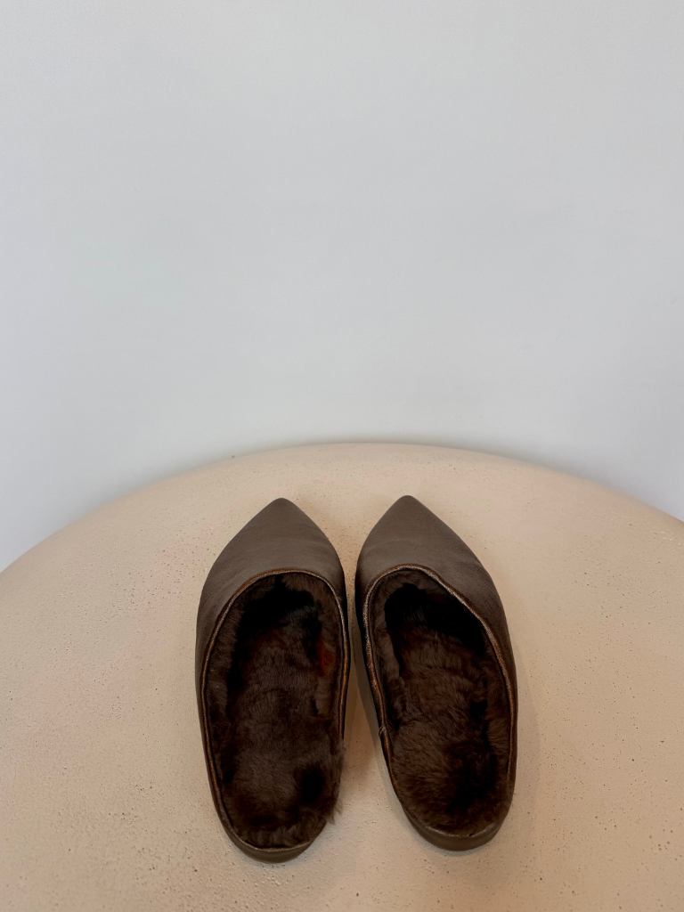 Dia Shearling Slide Mule in Bronze