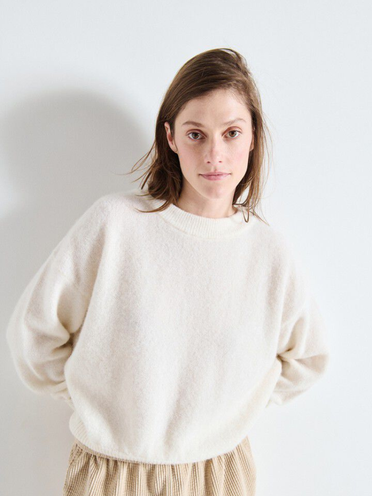 Vitow Sweater in White