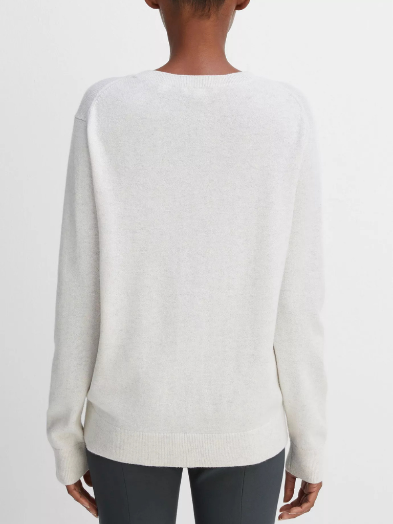 Cashmere Weekend V-Neck Sweater in Heather White