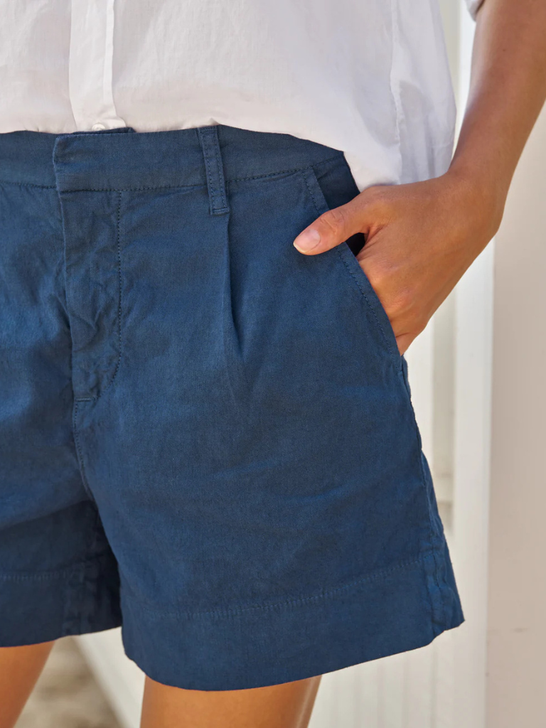 Waterford Shorts in Navy