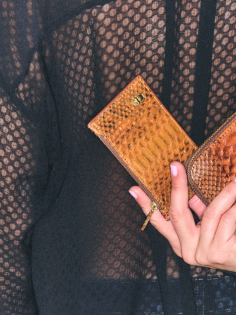 Helena Python Cardholder in Mocha