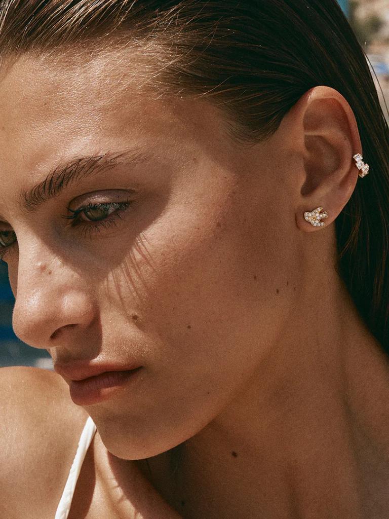 Sea Eagle Studs in Gold