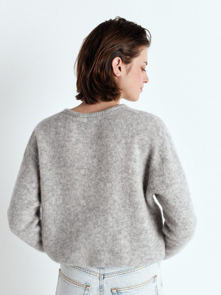 Vitow Cardigan in Light Grey