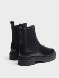 Bedford Leather Chelsea Boot in Black