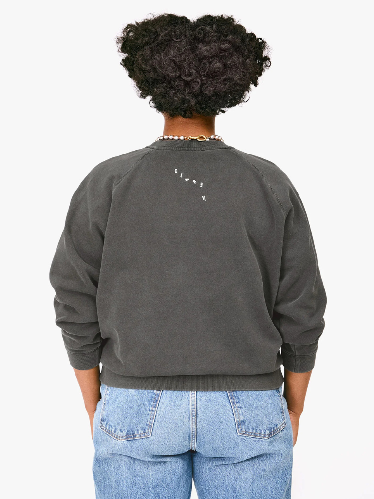 Sweatshirt in Faded Black w/ Cream Iconique