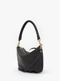 Petit Moyen in Black