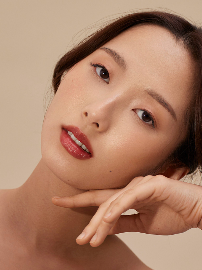 Luxury Lip Tint in Intrigue