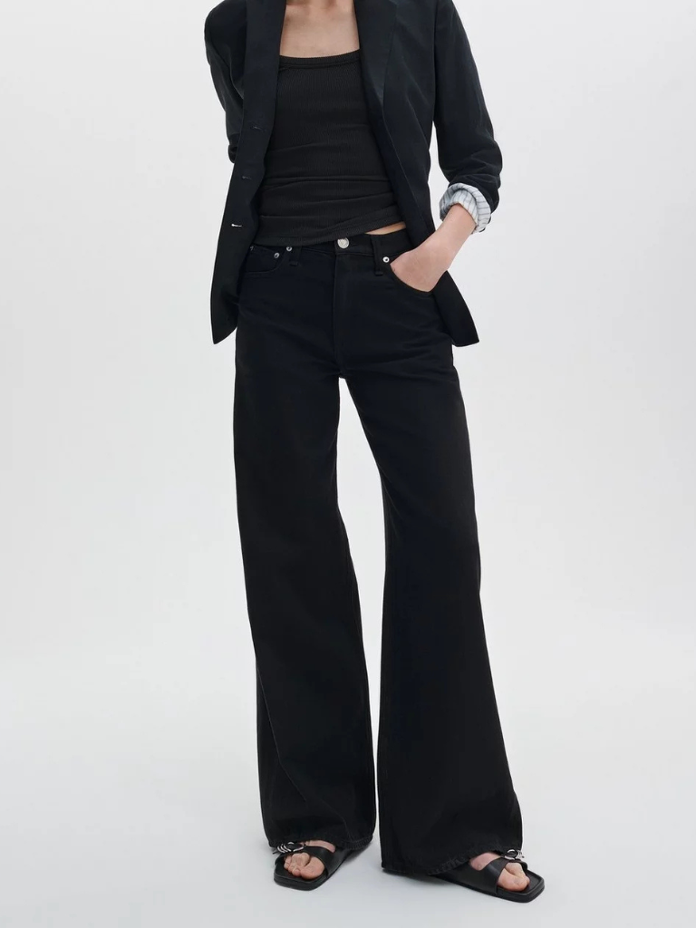 Featherweight Logan Wide-Leg Jean in Black