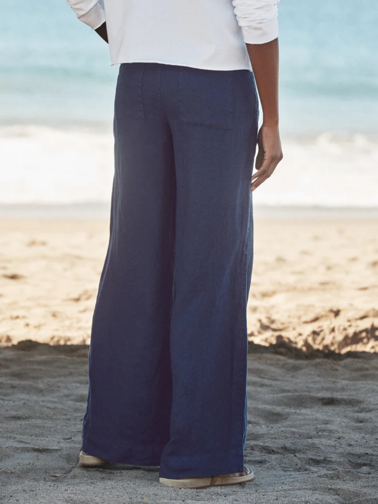 Madeline Patch Pocket Pull-On Pant in Navy