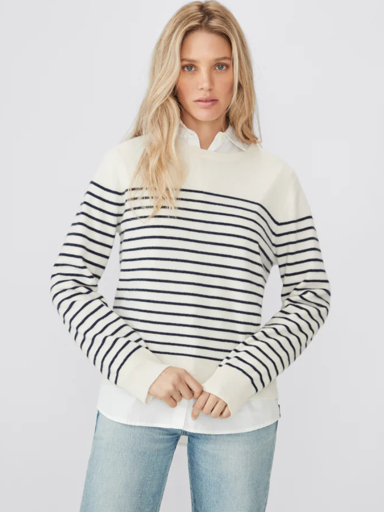 Betty Cashmere Sweater in Heather Cream/Navy