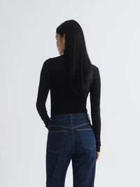 Pascale Turtleneck in Obscura