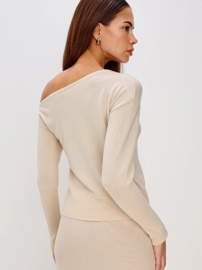 Tianna Sweater Sweater in Ivory
