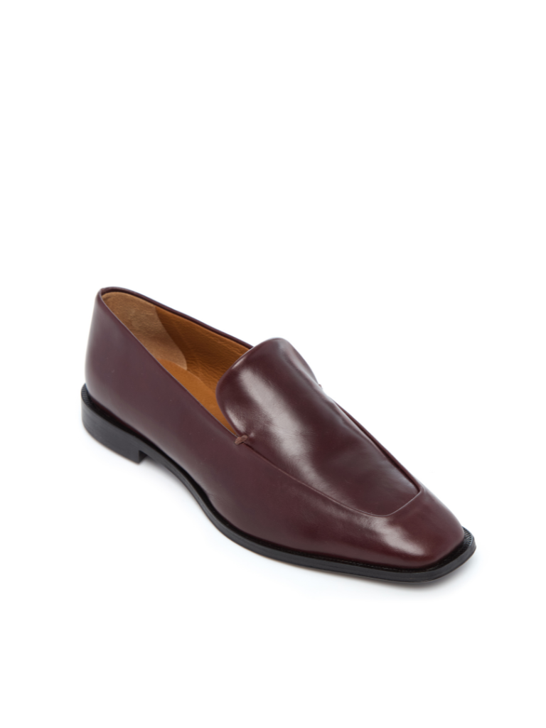 Justine Loafer in Ajax Moka