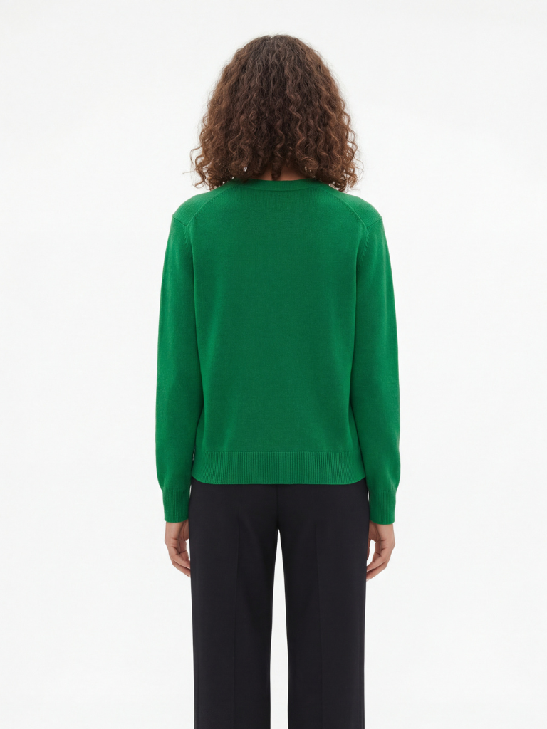 Meadow Classic V-Neck in Green