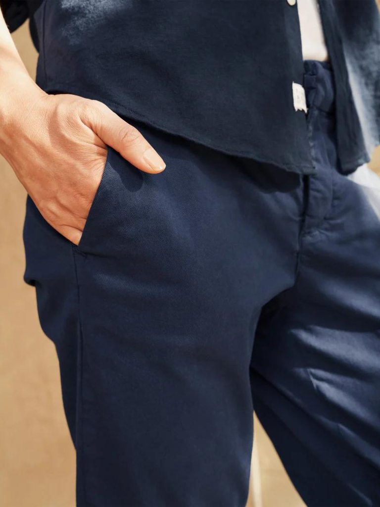 Wicklow Italian Chino in Vintage Navy