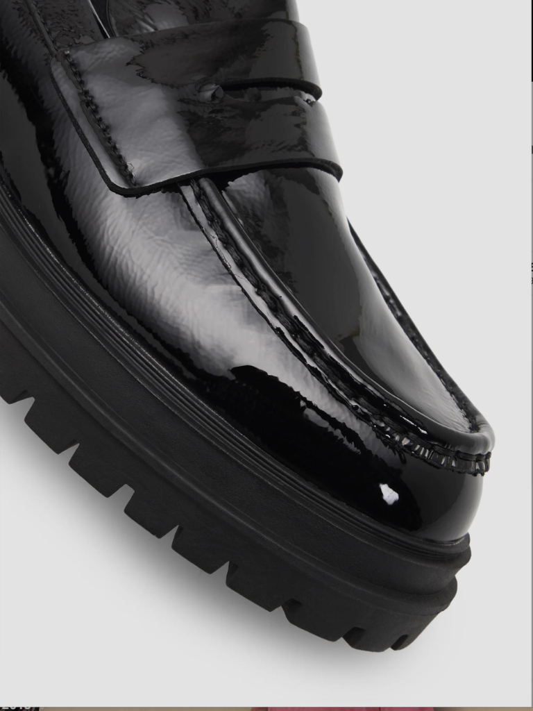 Bedford Loafer in Black