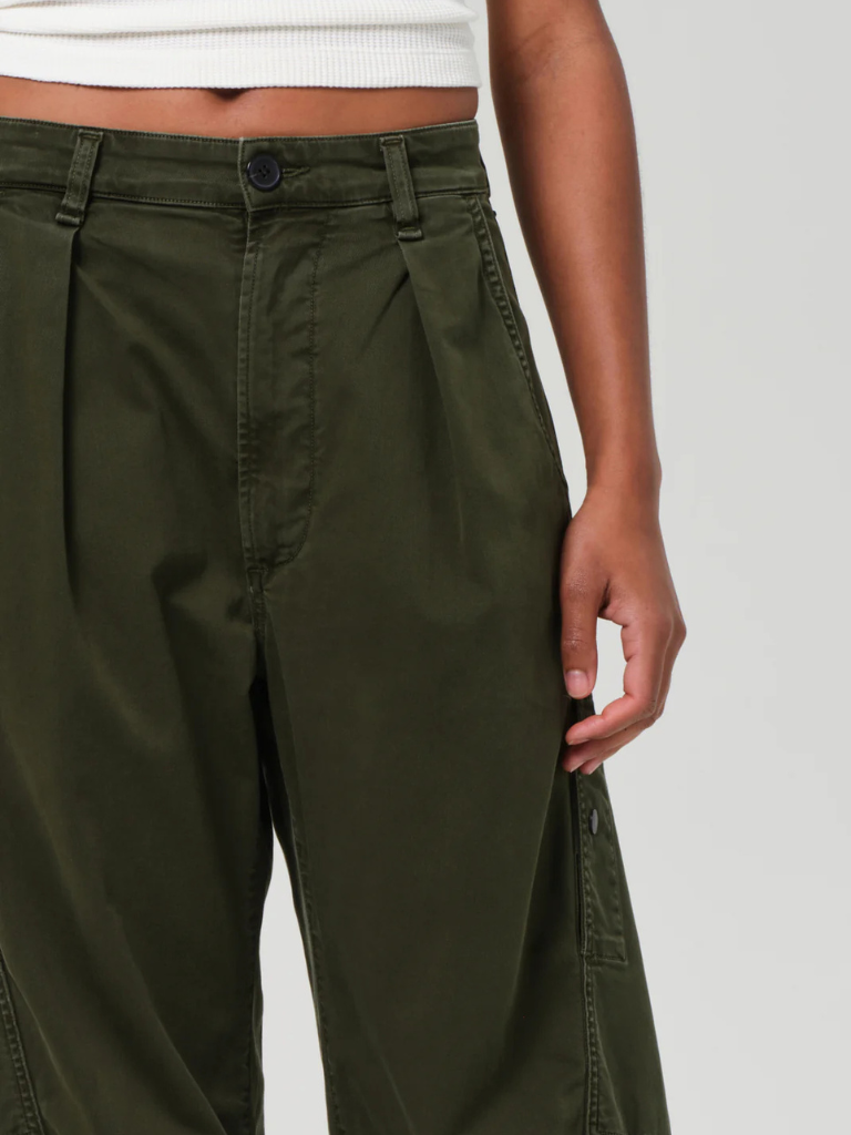 Flight Pant in Dogwood