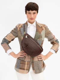 Grande Fanny Pack in Chocolate Woven Zig-Zag