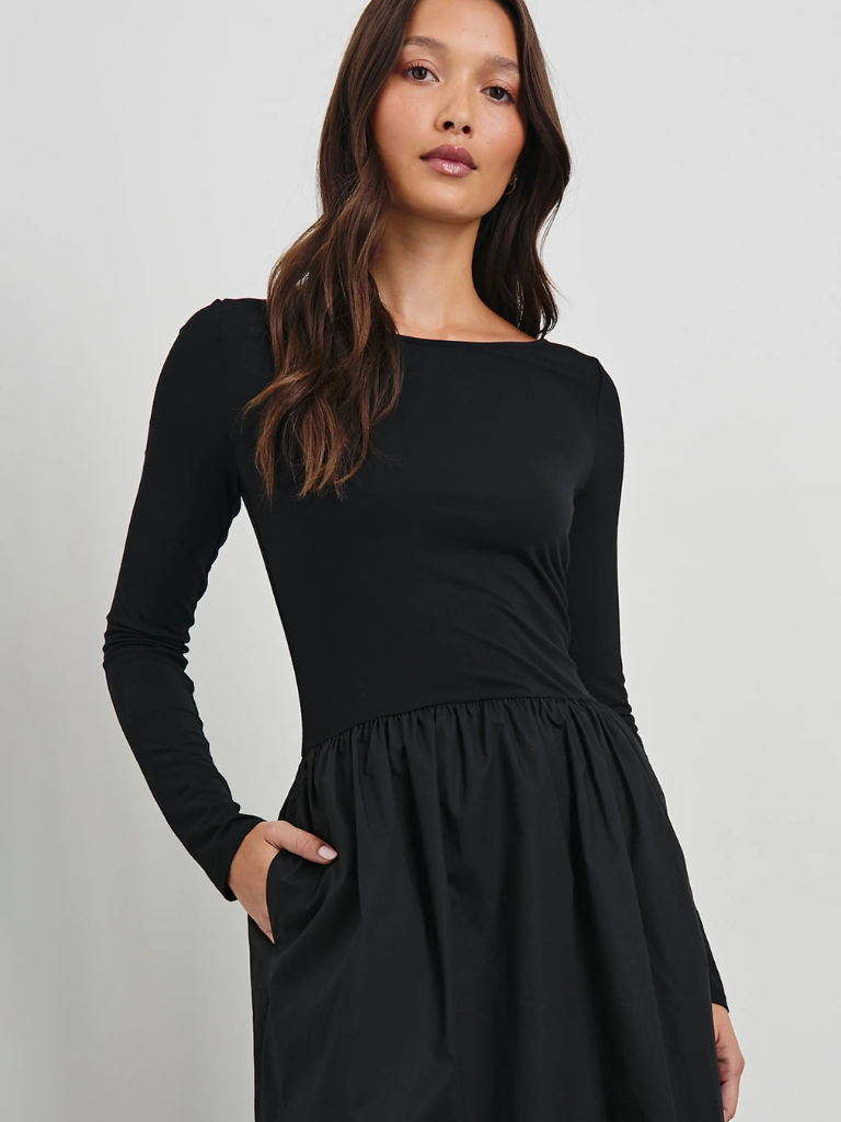 Amberly dress in Black