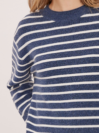Wanda Pullover Sweater in Navy Stripe