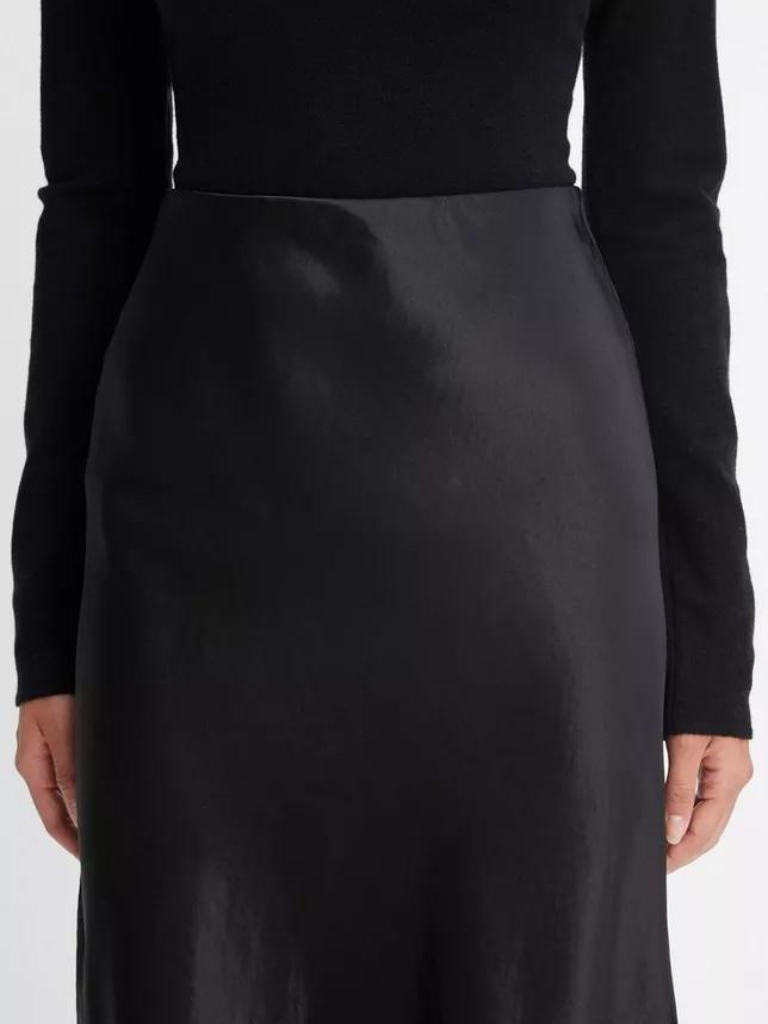 Shaped Hem Bias Slip Skirt in Black