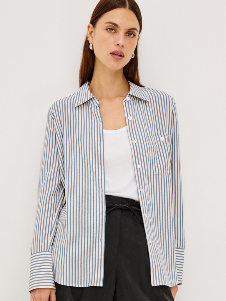 Beck Button Down in Ivory/Steel Blue Stripe