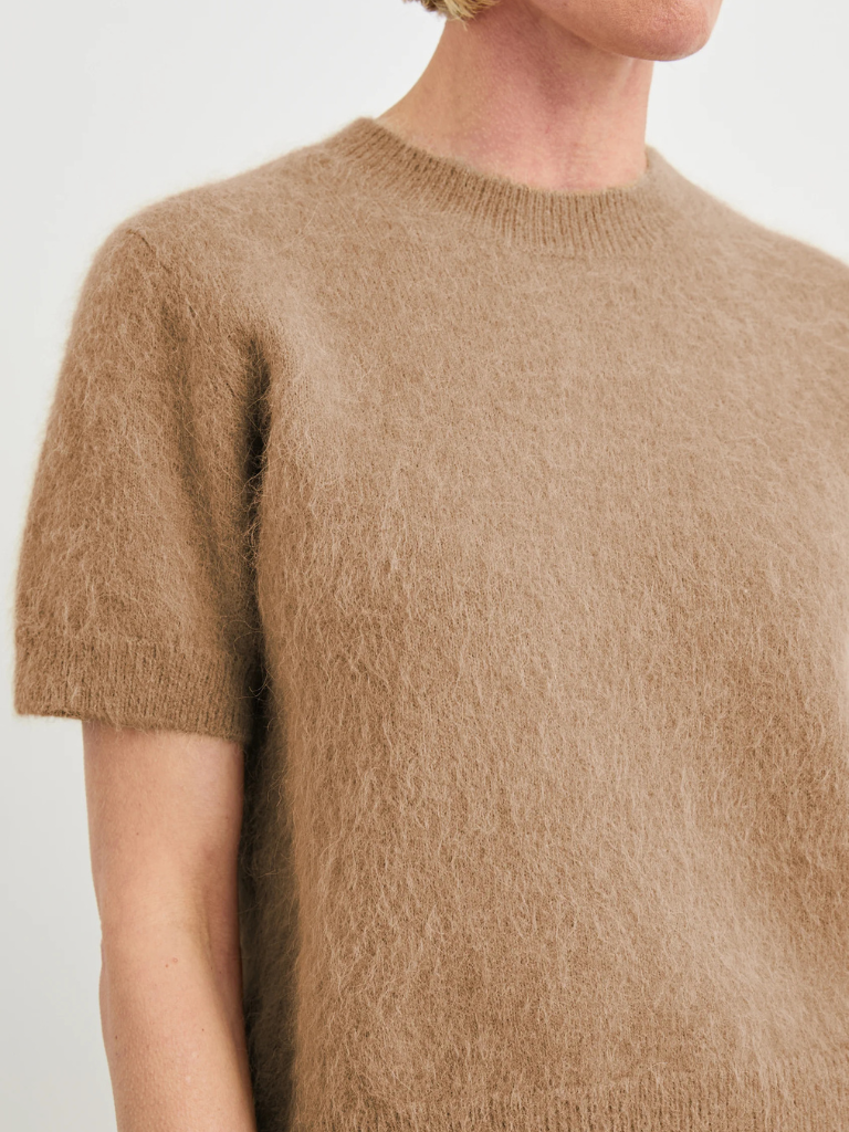 Briar T-Shirt Sweater in Camel