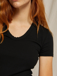 Avril Short Sleeve U-neck Tee in True Black