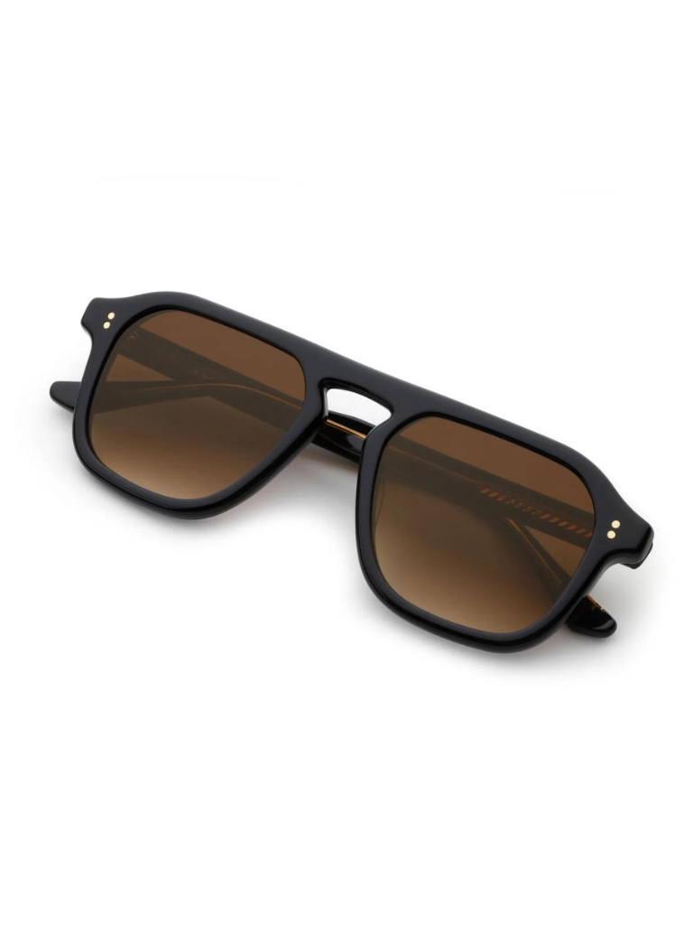 Zander Sunglasses in Black +Black Tea