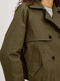 Jett Jacket in Olive
