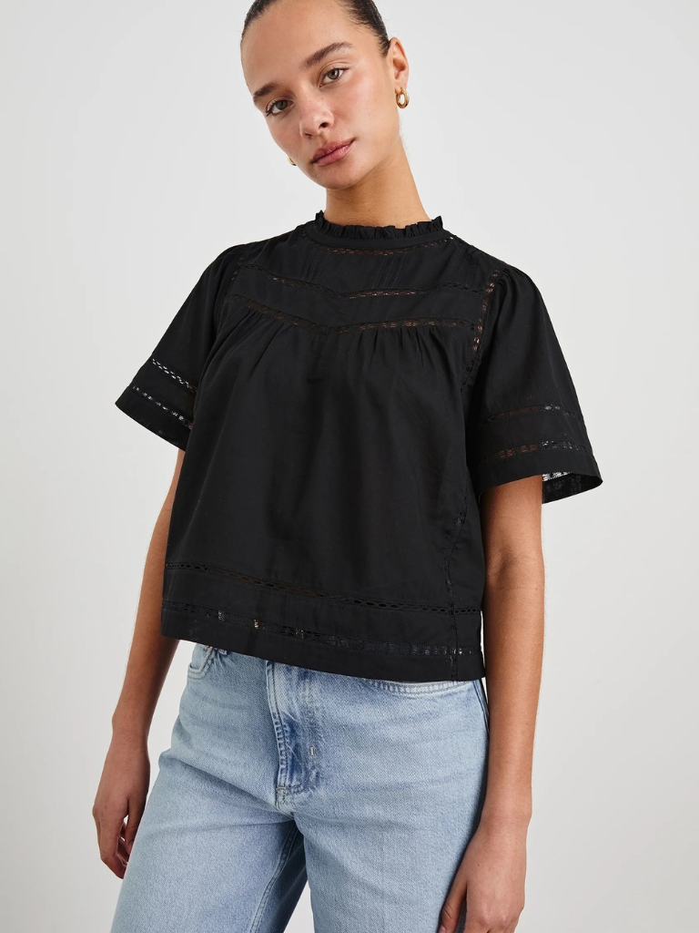 Daisy Top in Black