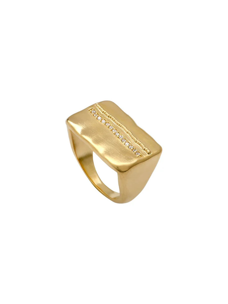 Elvis Ring in White Zircons/Gold