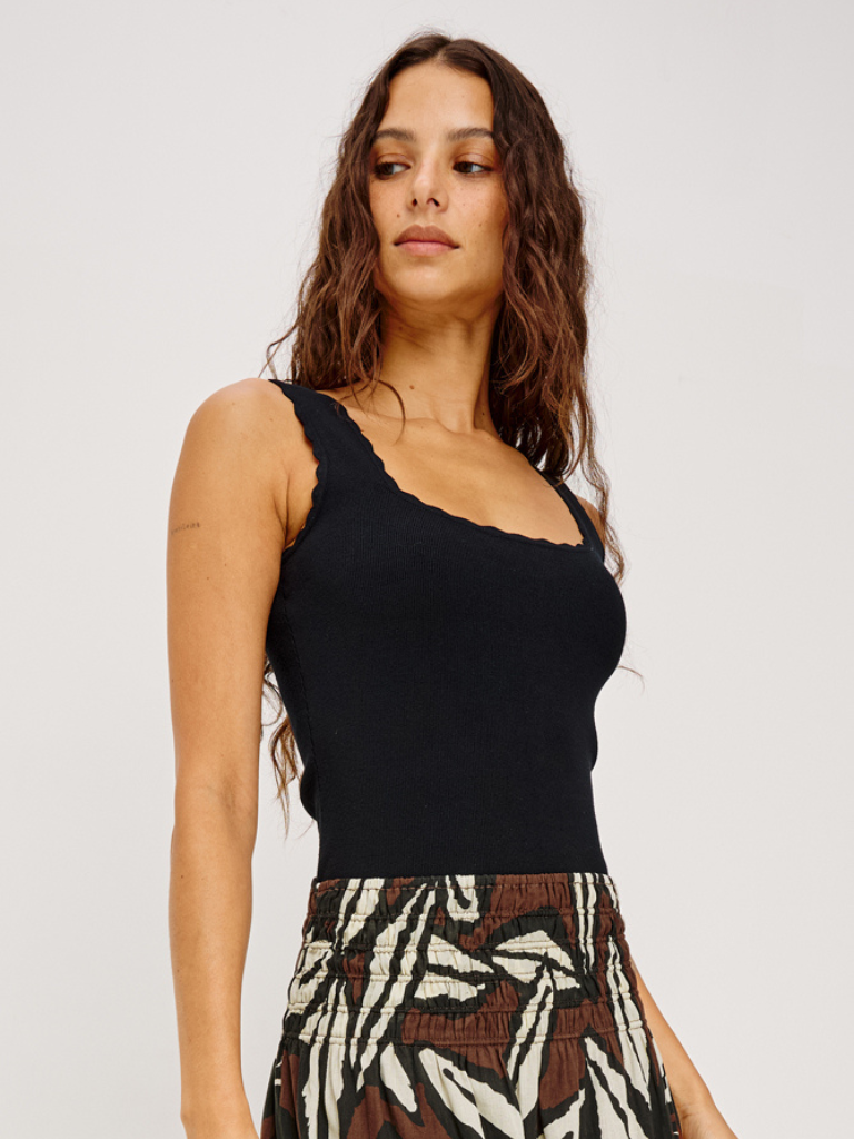 Flore Tank in Black