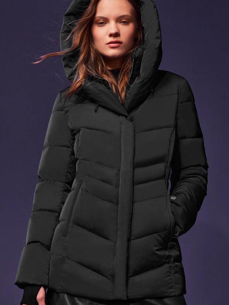 Tallia Hooded Puffer Coat in Black