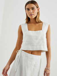 Akira Linen Top in White