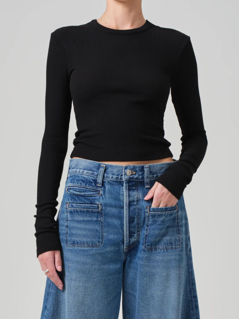 Cropped Faena Crewneck In Black