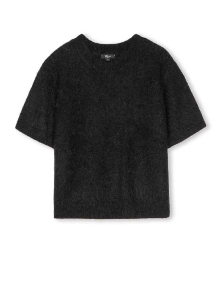 Briar T-Shirt Sweater in Black