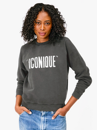 Sweatshirt in Faded Black w/ Cream Iconique