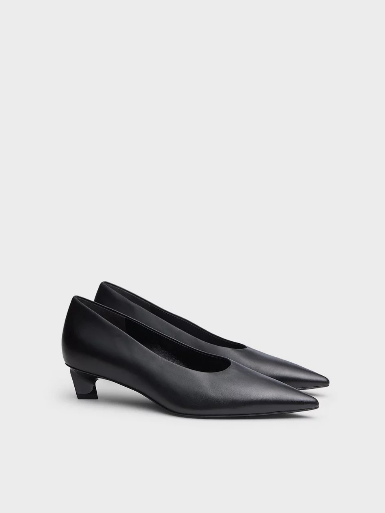 Paloma Leather Pump in Black