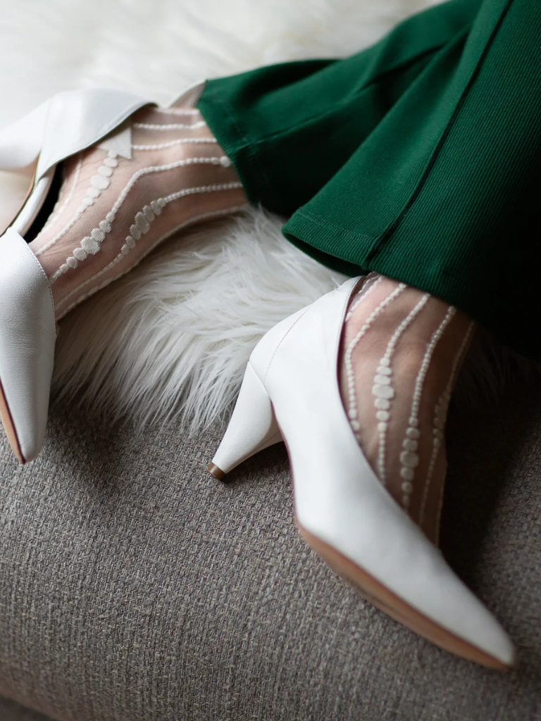 Sheer Bubbles Socks in Ivory