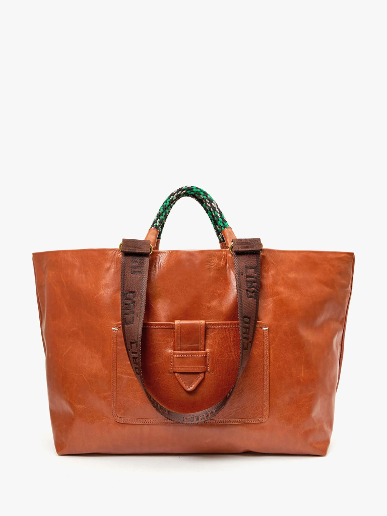 Grande Bateau Tote in Camel