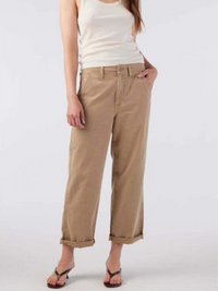 Ursula Pant in Sand