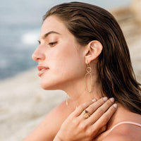 Isabel Ring in Gold with Black Sapphire