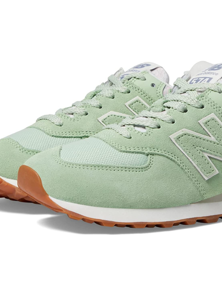 New Balance 574 Sneaker in Green/White