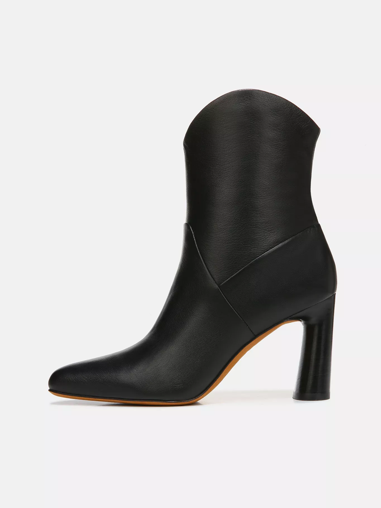 Harlow Leather Boot in Black